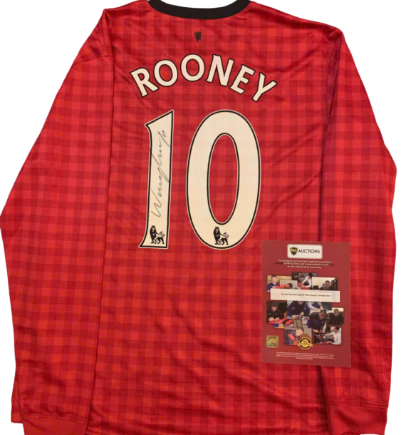 Áo đấu Manchester United có chữ ký của Rooney