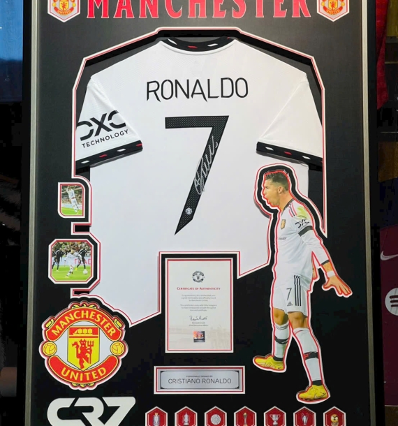 Khung áo đấu cấp độ cao cấp