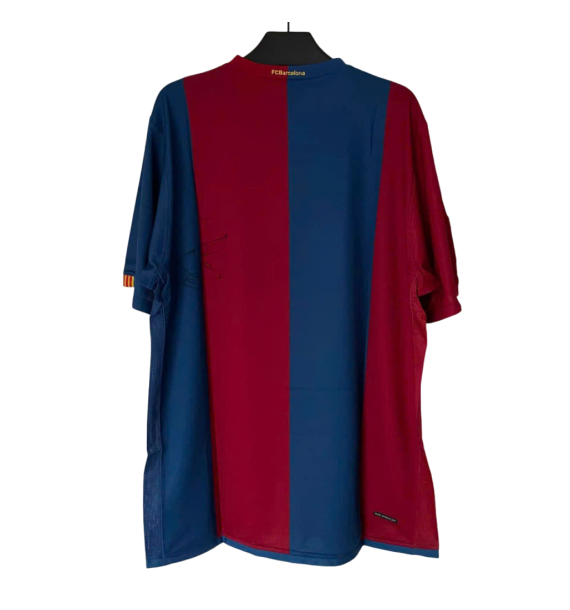 [Có chữ ký] Áo đấu có chữ ký của Xavi Barcelona 06/07