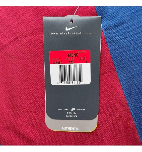 [Có chữ ký] Áo đấu có chữ ký của Xavi Barcelona 06/07