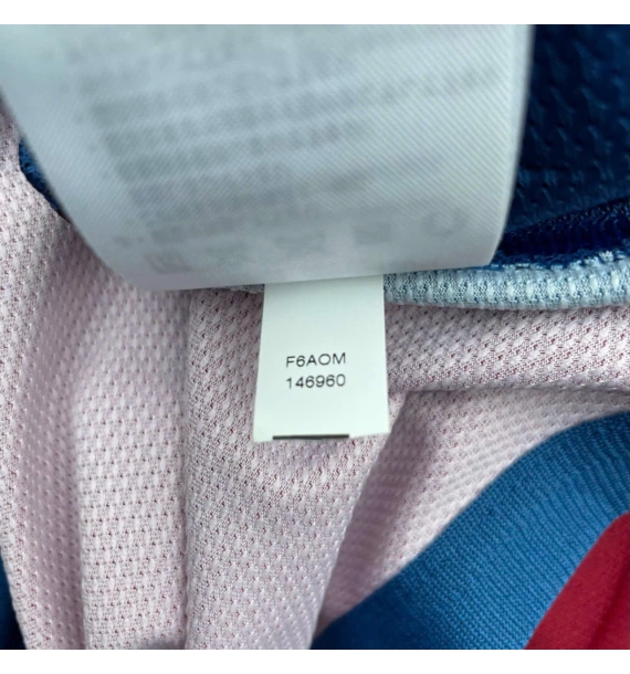 [Có chữ ký] Áo đấu có chữ ký của Xavi Barcelona 06/07