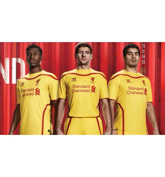 Áo đấu Liverpool mùa giải 2014-2015 có chữ ký của toàn đội