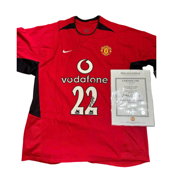 Áo đấu Manchester United có chữ ký của O'Shea mùa giải 2002-2003