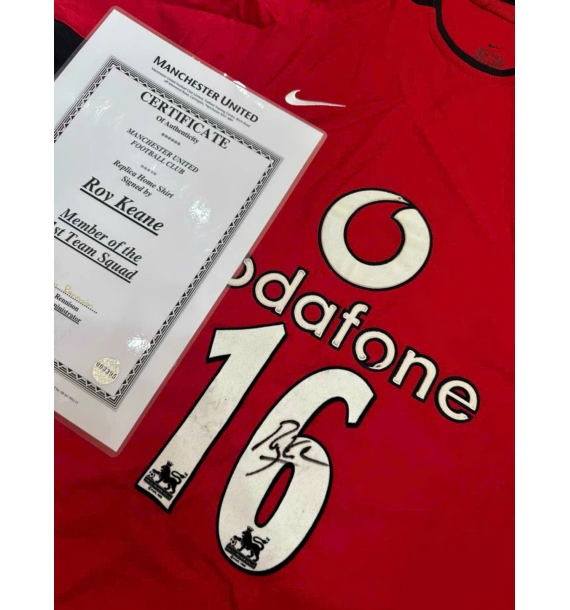 Áo đấu Manchester United có chữ ký của Roy Keane mùa giải 2002-2003