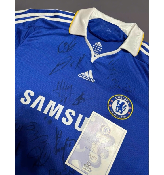 Áo đấu Chelsea năm 2008 có chữ ký của toàn đội
